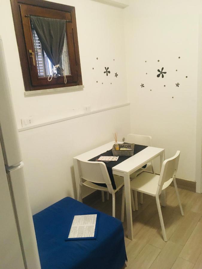 Around Cassaro Holiday House ปาแลร์โม ภายนอก รูปภาพ