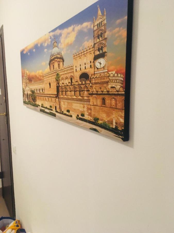 Around Cassaro Holiday House ปาแลร์โม ภายนอก รูปภาพ